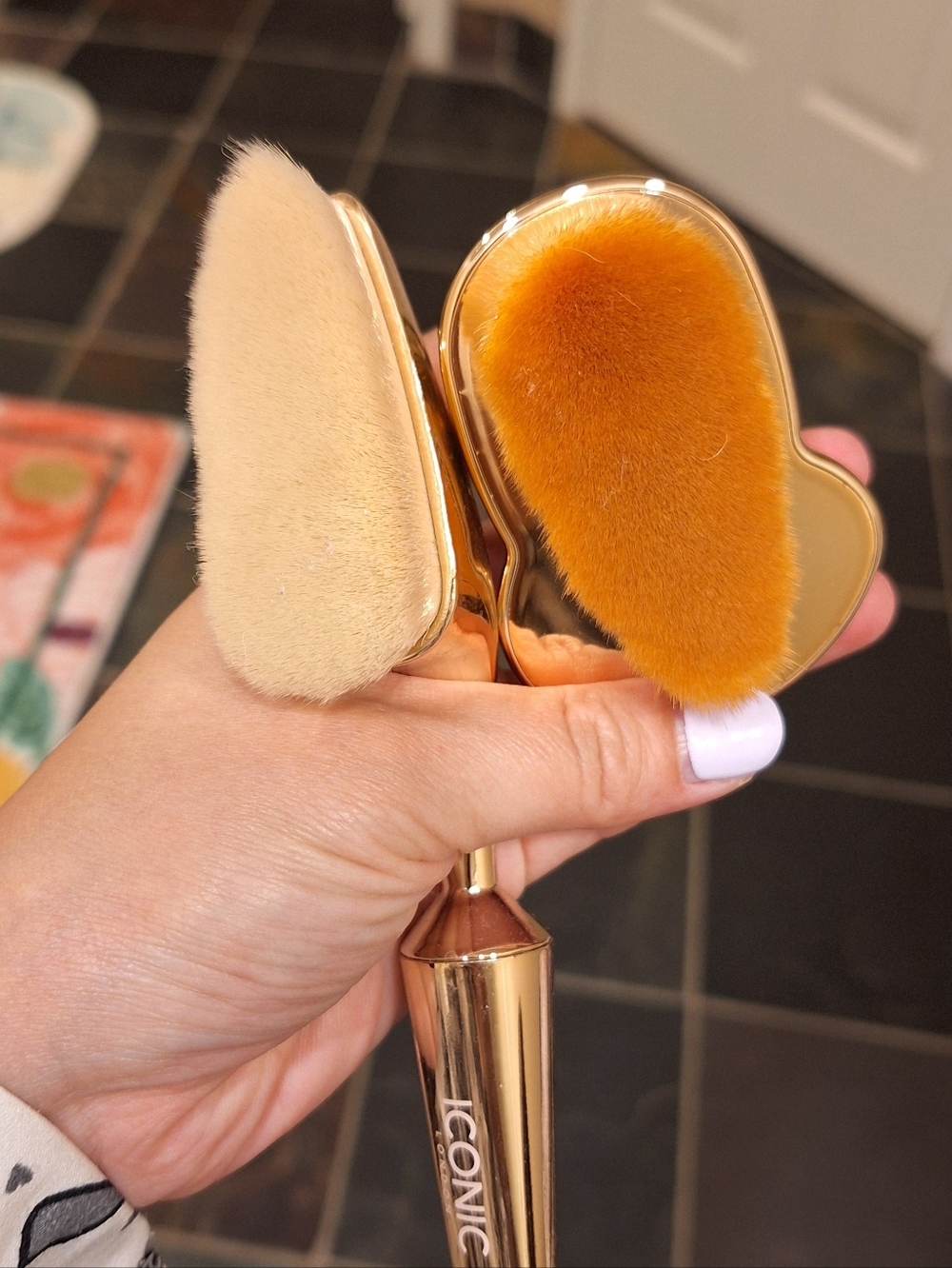 Iconic London Makeup Brush